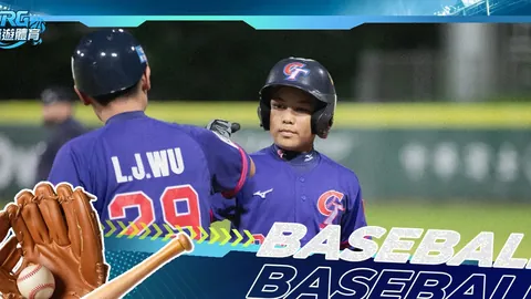 【专属粉丝大礼】揭秘精彩对决：战绩解析+总分大揭秘！